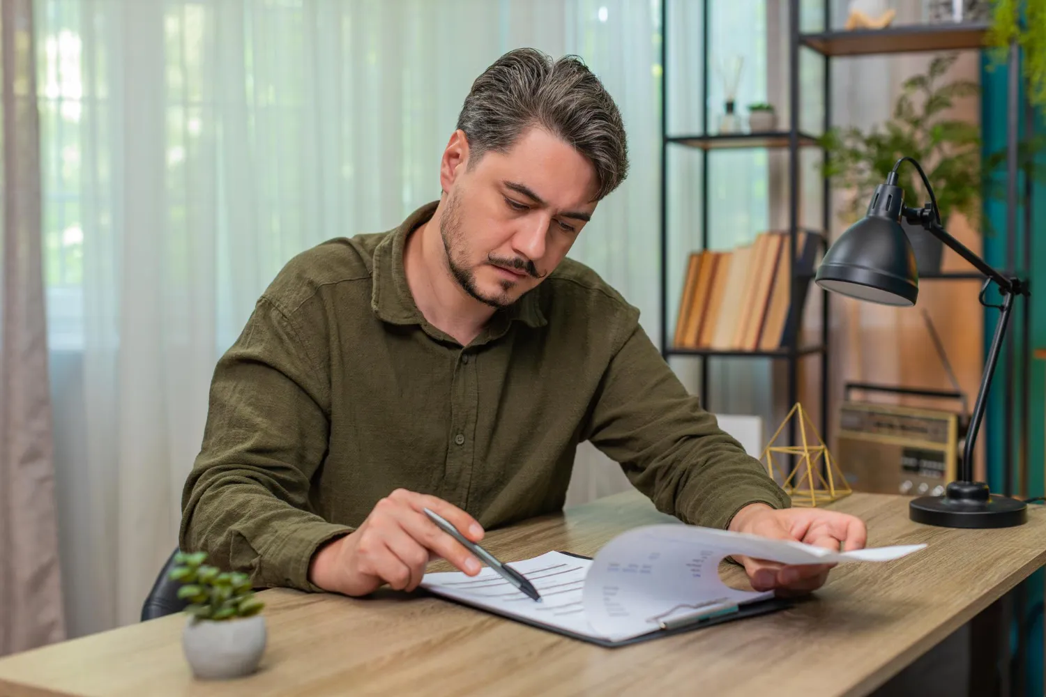 IRS levy 1099 income freelancer 2026